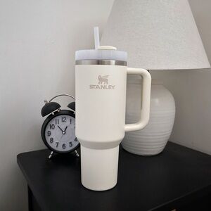 For Sale: Gently Used Stanley 40 oz Tumbler, Cream